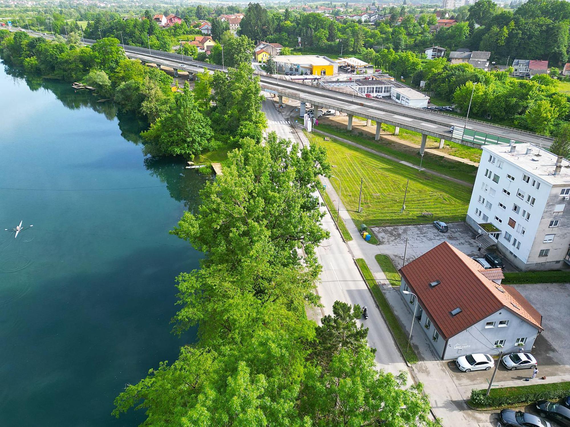 B&B Cindra Karlovac Buitenkant foto